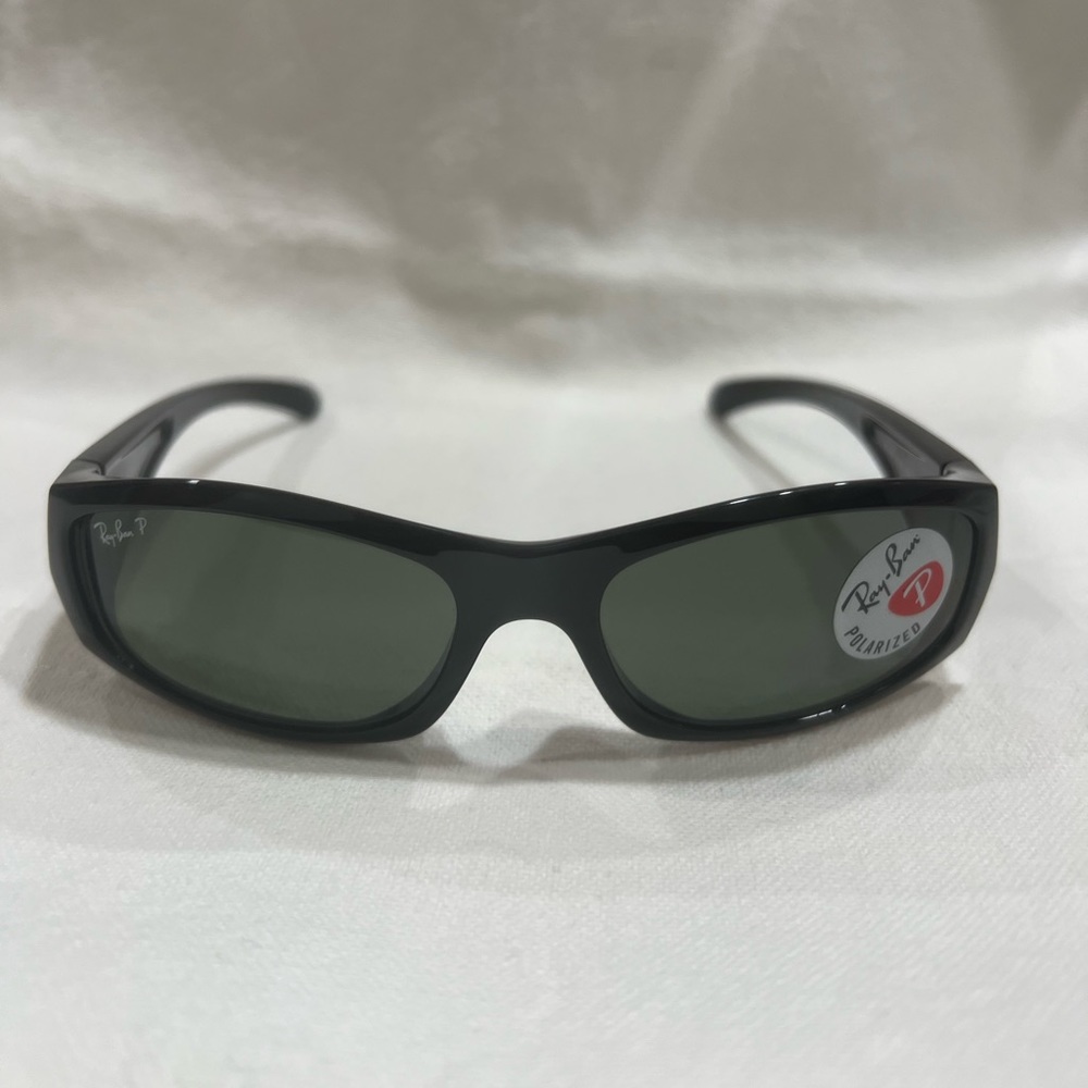 Ray Ban 4093 Polarized - Picture 4 of 11